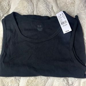 Brandy Melville Tank top